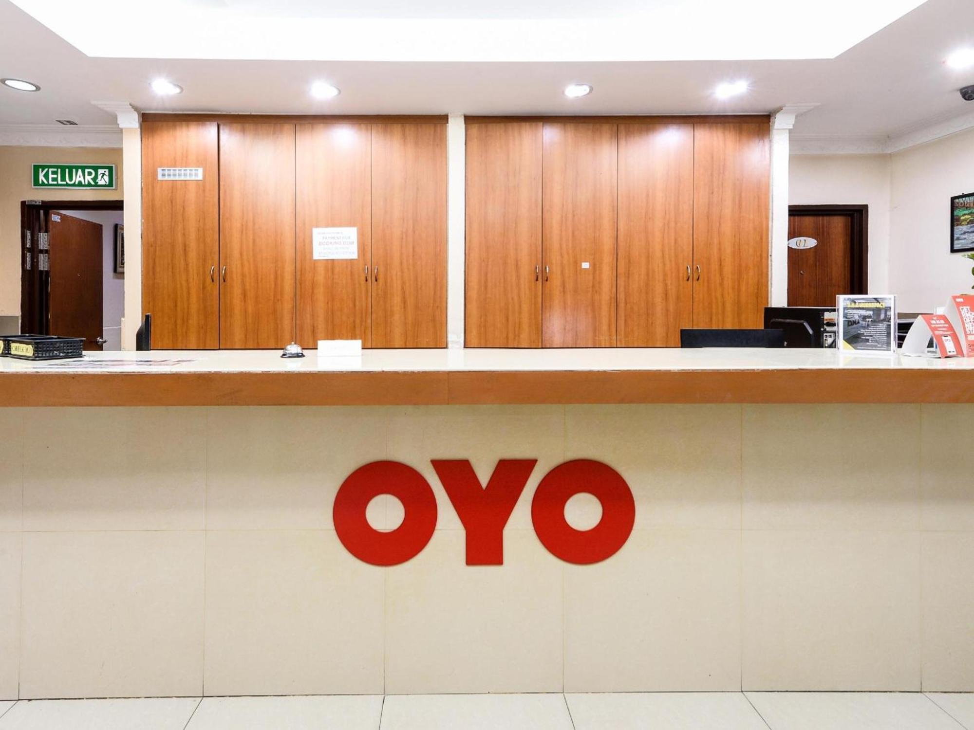 Super Oyo 707 Ayuni Hotel Bangi Bagian luar foto