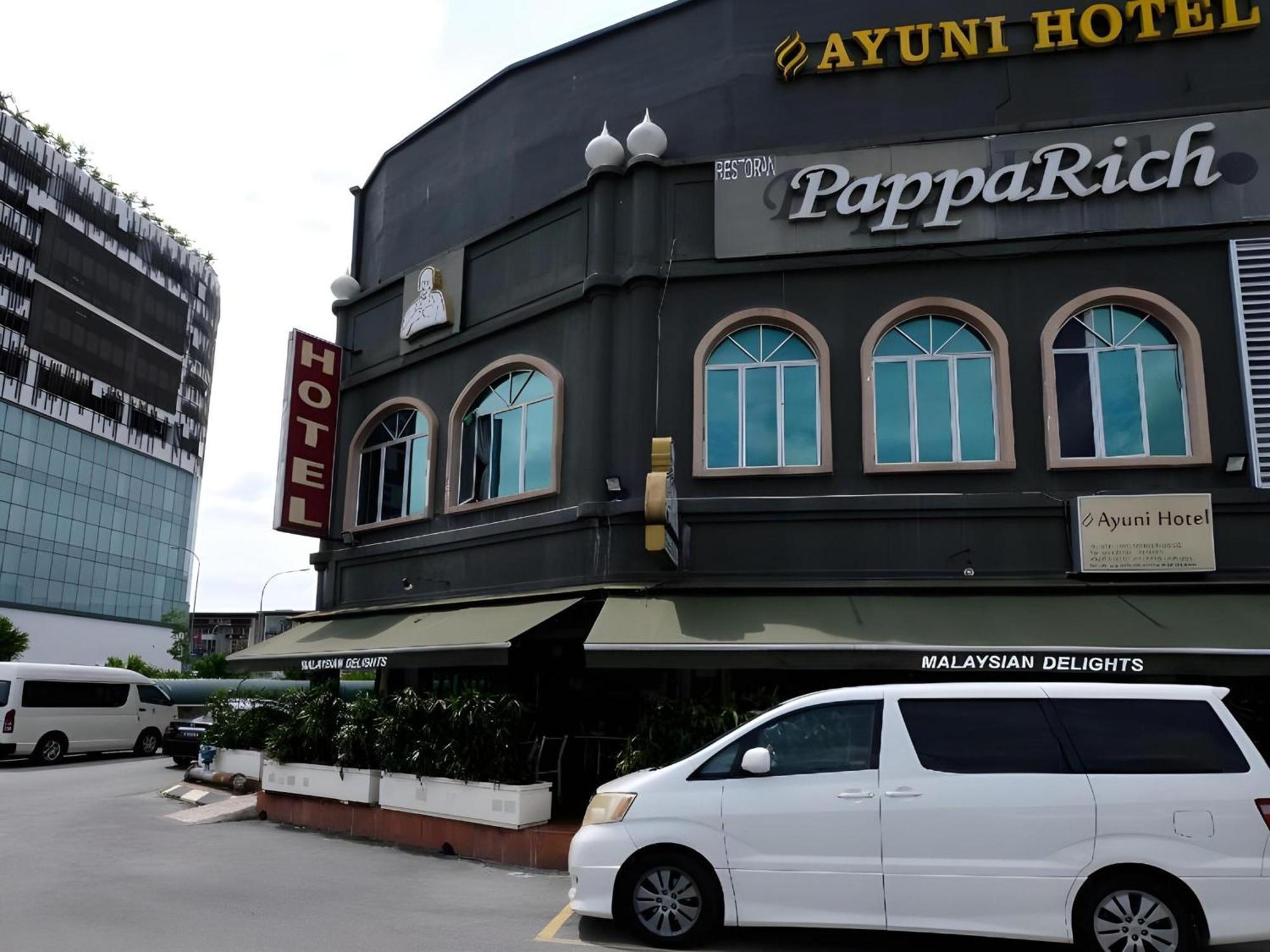 Super Oyo 707 Ayuni Hotel Bangi Bagian luar foto