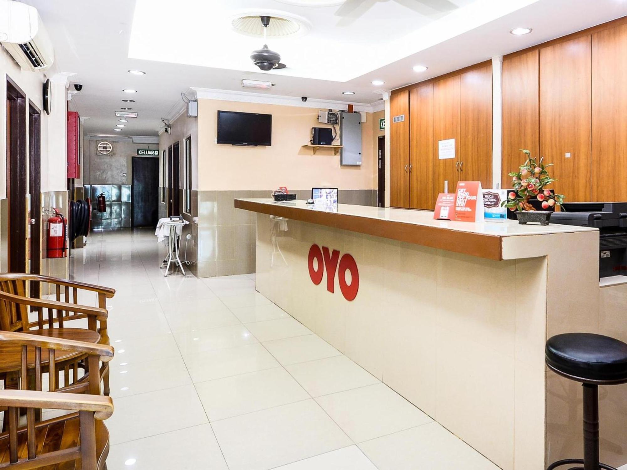 Super Oyo 707 Ayuni Hotel Bangi Bagian luar foto